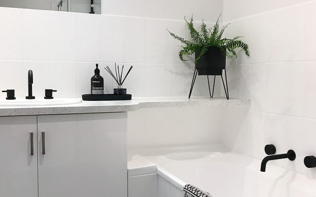 Retro Revamp | Transforming dated rooms into fresh modern spaces. Specialising in Bathroom & Kitchen Resurfacing and Makeovers in Adelaide, South Australia